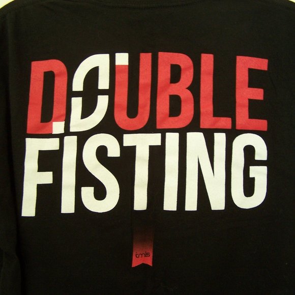TMLS MEN'S DOUBLE FISTING GRAPHIC T-SHIRT S3508 - Picture 9 of 11